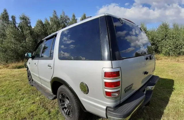 FORD Expedition 