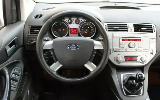FORD Kuga 2.0 TDCi Titanium