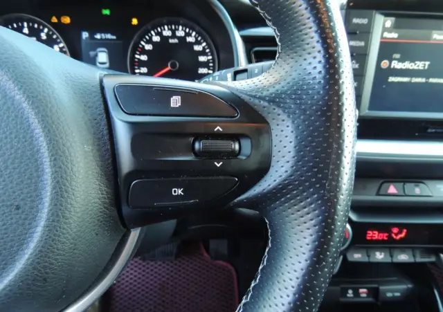 KIA Stonic 1.0 T-GDI L