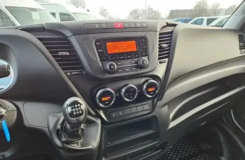 IVECO 35s16 