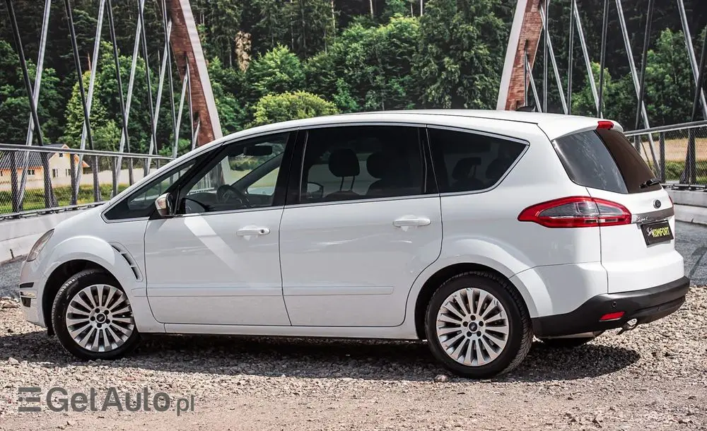 FORD S-Max 2.0 FF Titanium