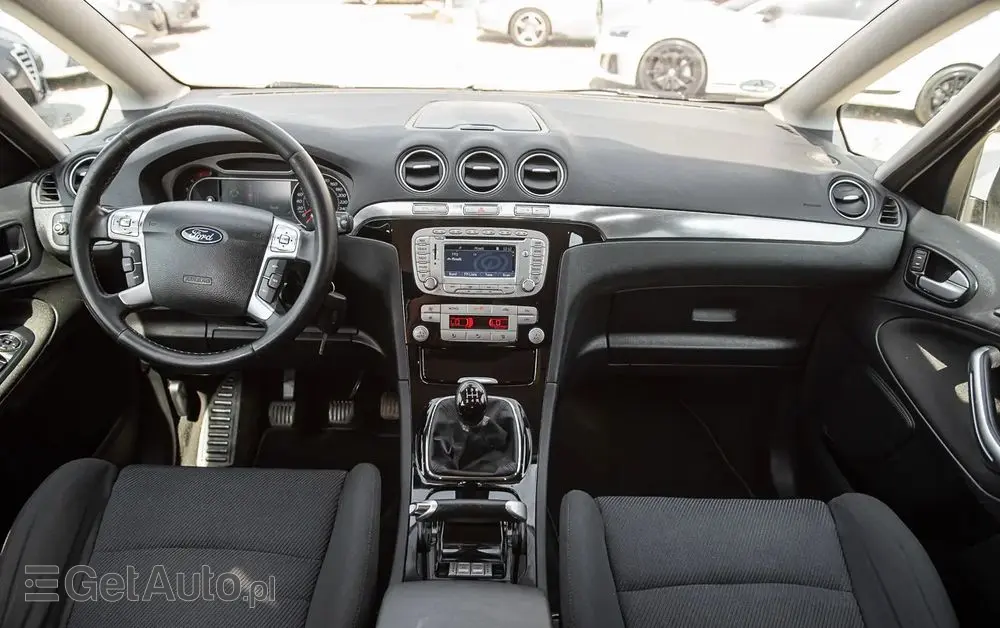 FORD S-Max 2.0 FF Titanium