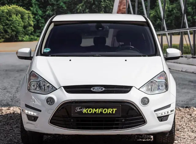 FORD S-Max 2.0 FF Titanium