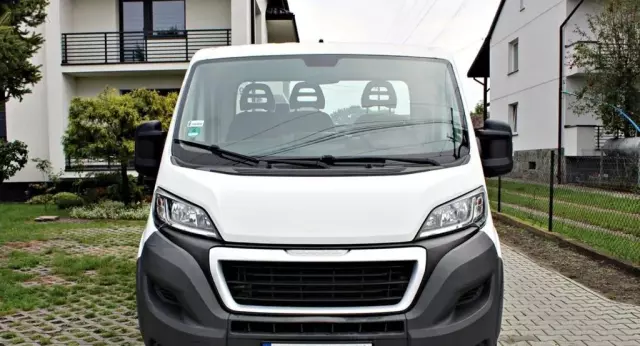 PEUGEOT Boxer 