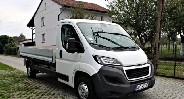PEUGEOT Boxer 