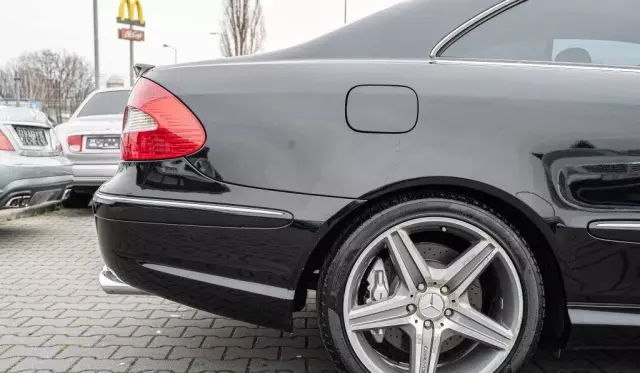 MERCEDES-BENZ CLK 