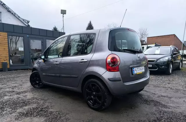 RENAULT Modus 