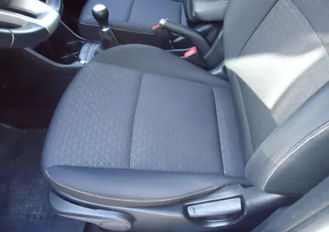 KIA Picanto 1.0 L