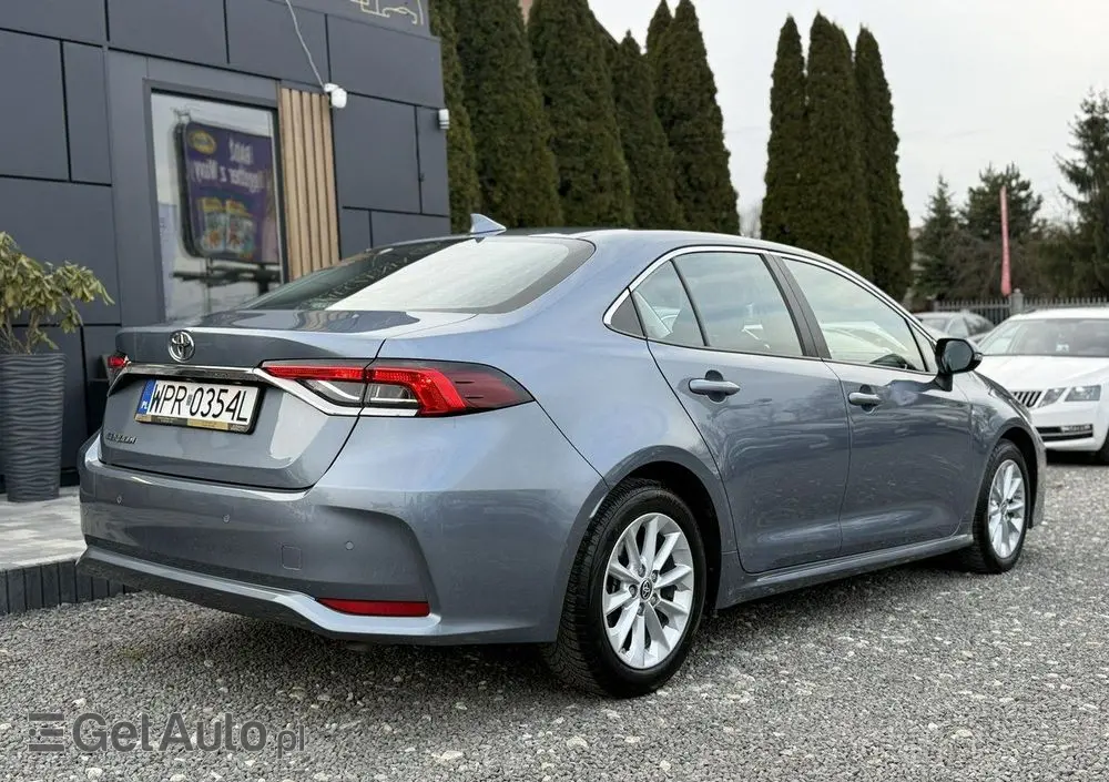 TOYOTA Corolla 1.5 Style