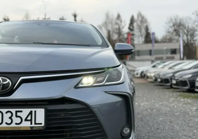 TOYOTA Corolla 1.5 Style