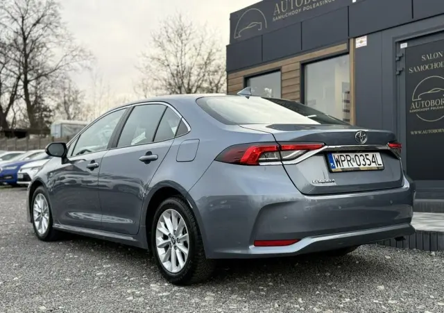 TOYOTA Corolla 1.5 Style
