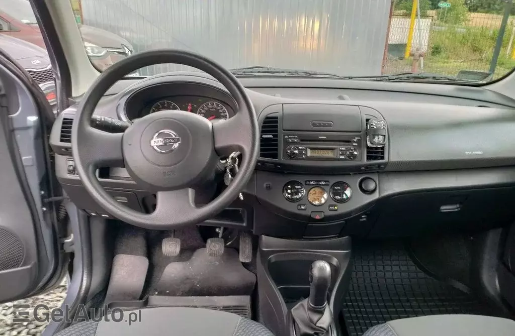 NISSAN Micra 