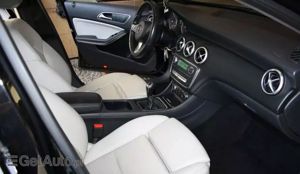 MERCEDES-BENZ Klasa A 