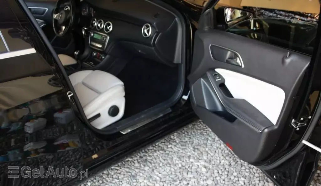 MERCEDES-BENZ Klasa A 