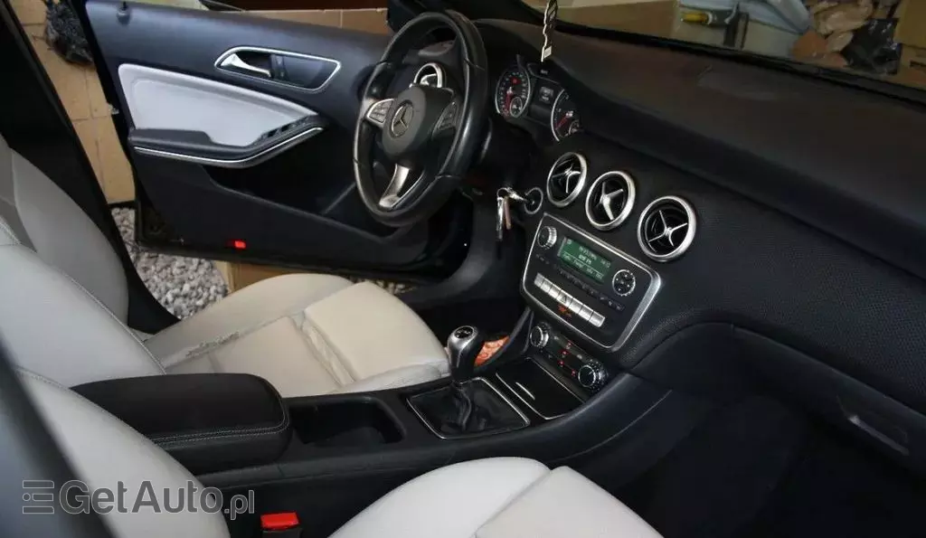MERCEDES-BENZ Klasa A 