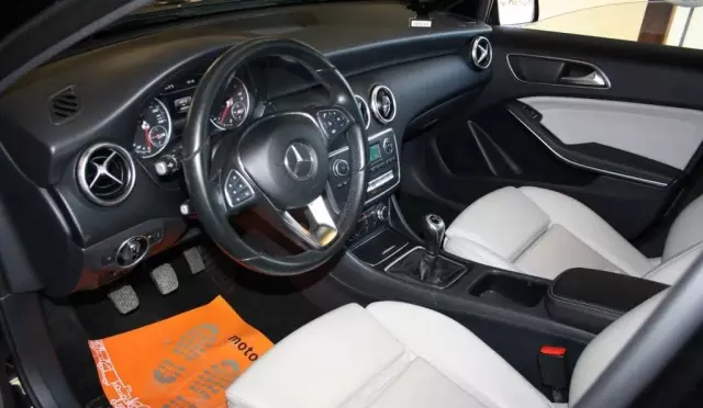 MERCEDES-BENZ Klasa A 