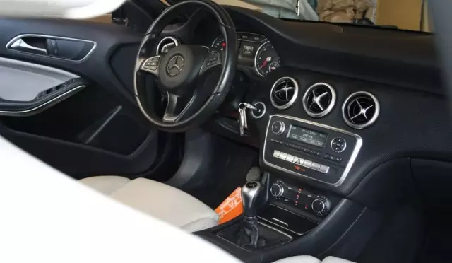 MERCEDES-BENZ Klasa A 