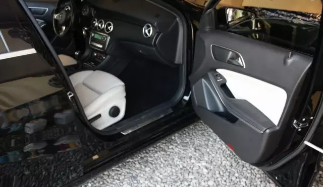 MERCEDES-BENZ Klasa A 