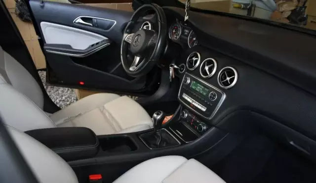 MERCEDES-BENZ Klasa A 