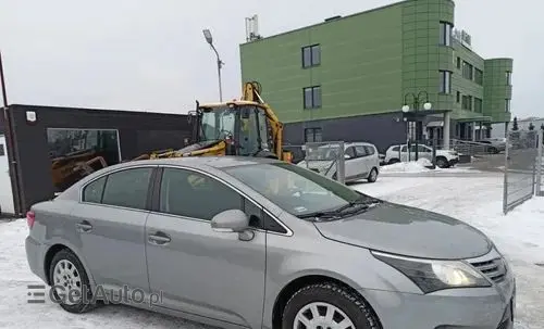 TOYOTA Avensis 