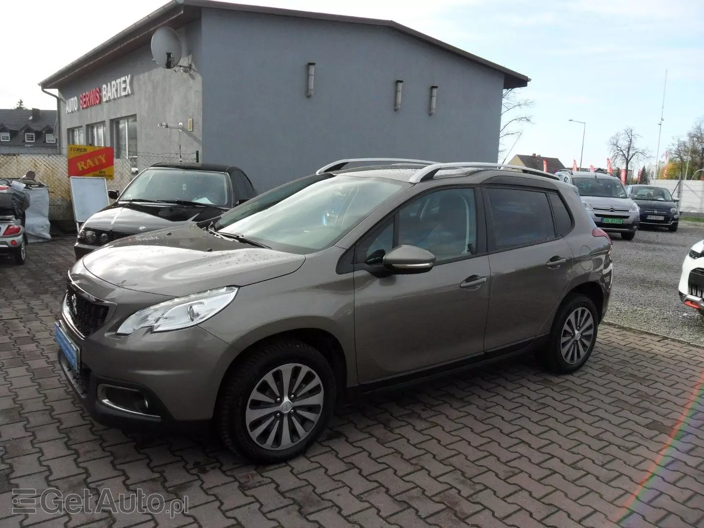 PEUGEOT 2008 