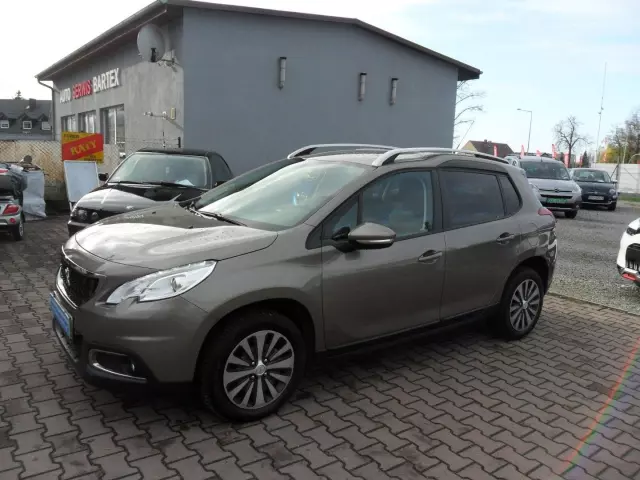 PEUGEOT 2008 