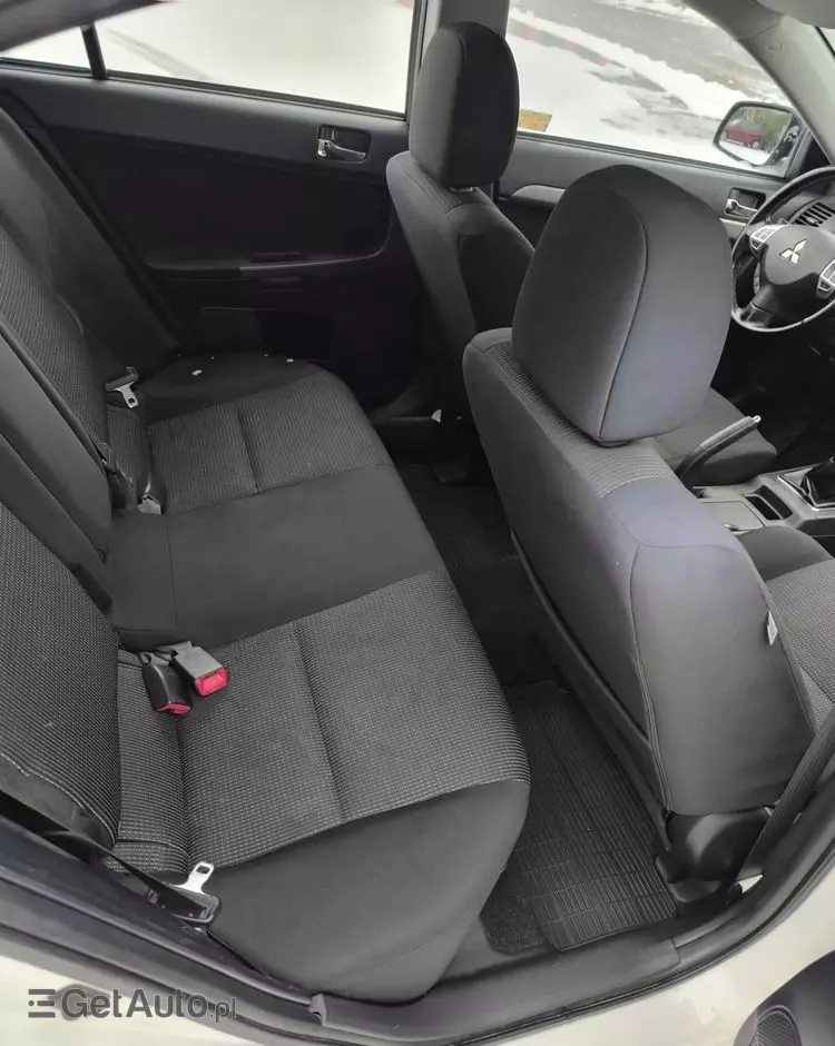 MITSUBISHI Lancer 1.8 Intense