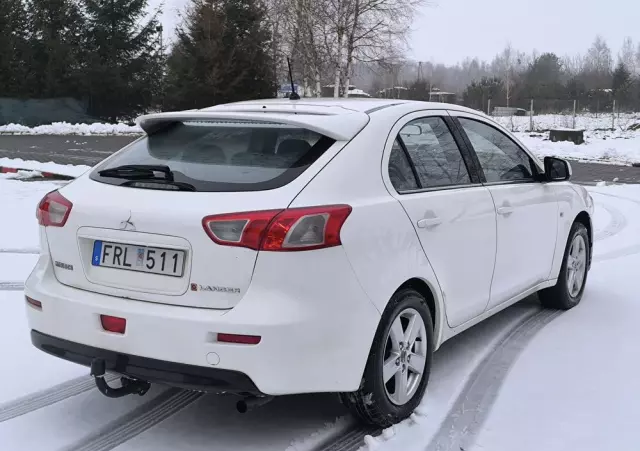 MITSUBISHI Lancer 1.8 Intense