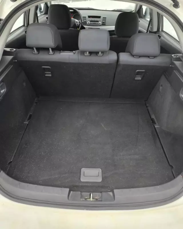 MITSUBISHI Lancer 1.8 Intense