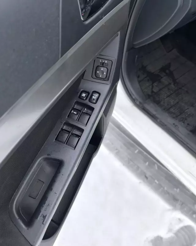 MITSUBISHI Lancer 1.8 Intense