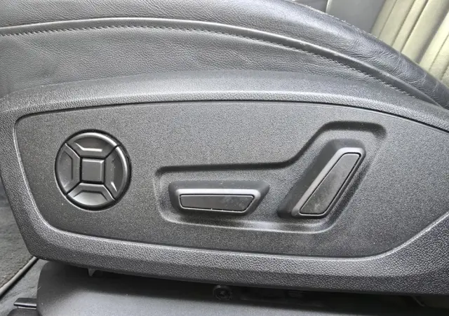 AUDI A6 Avant 40 TDI quattro S tronic sport