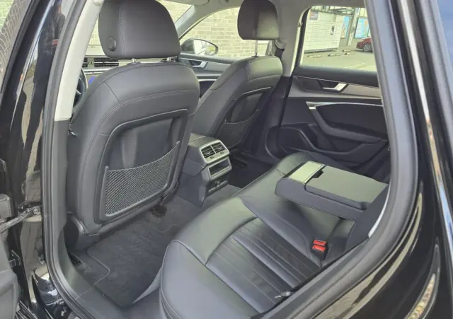 AUDI A6 Avant 40 TDI quattro S tronic sport