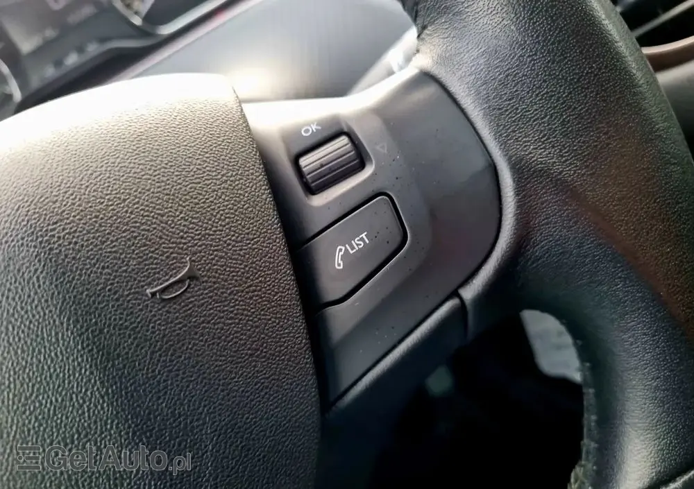 PEUGEOT 2008 82 VTI Active