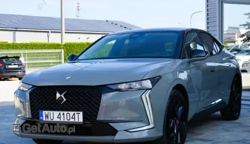 DS 4 