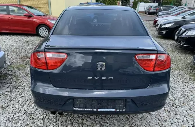 SEAT Exeo 