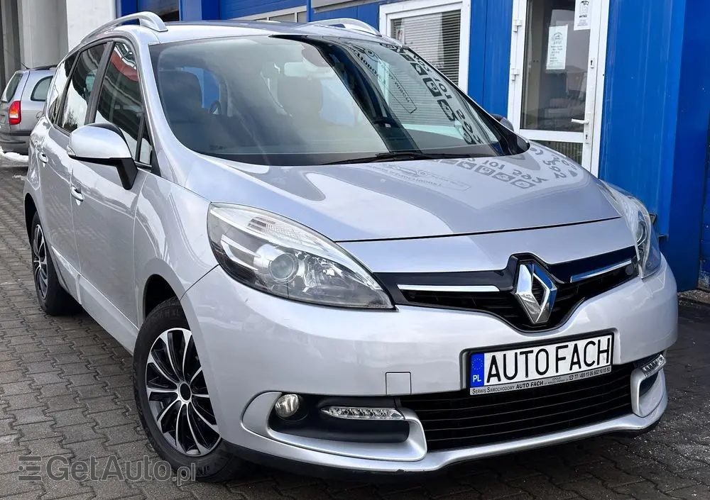 RENAULT Scenic 