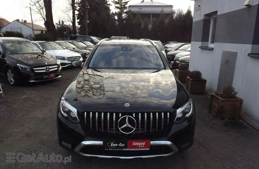 MERCEDES-BENZ GLC 