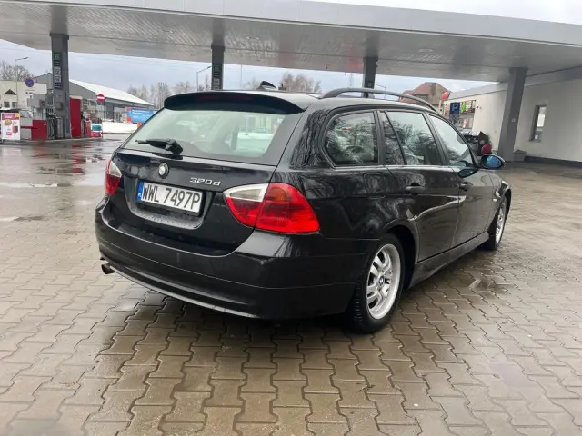 BMW Seria 3 320
