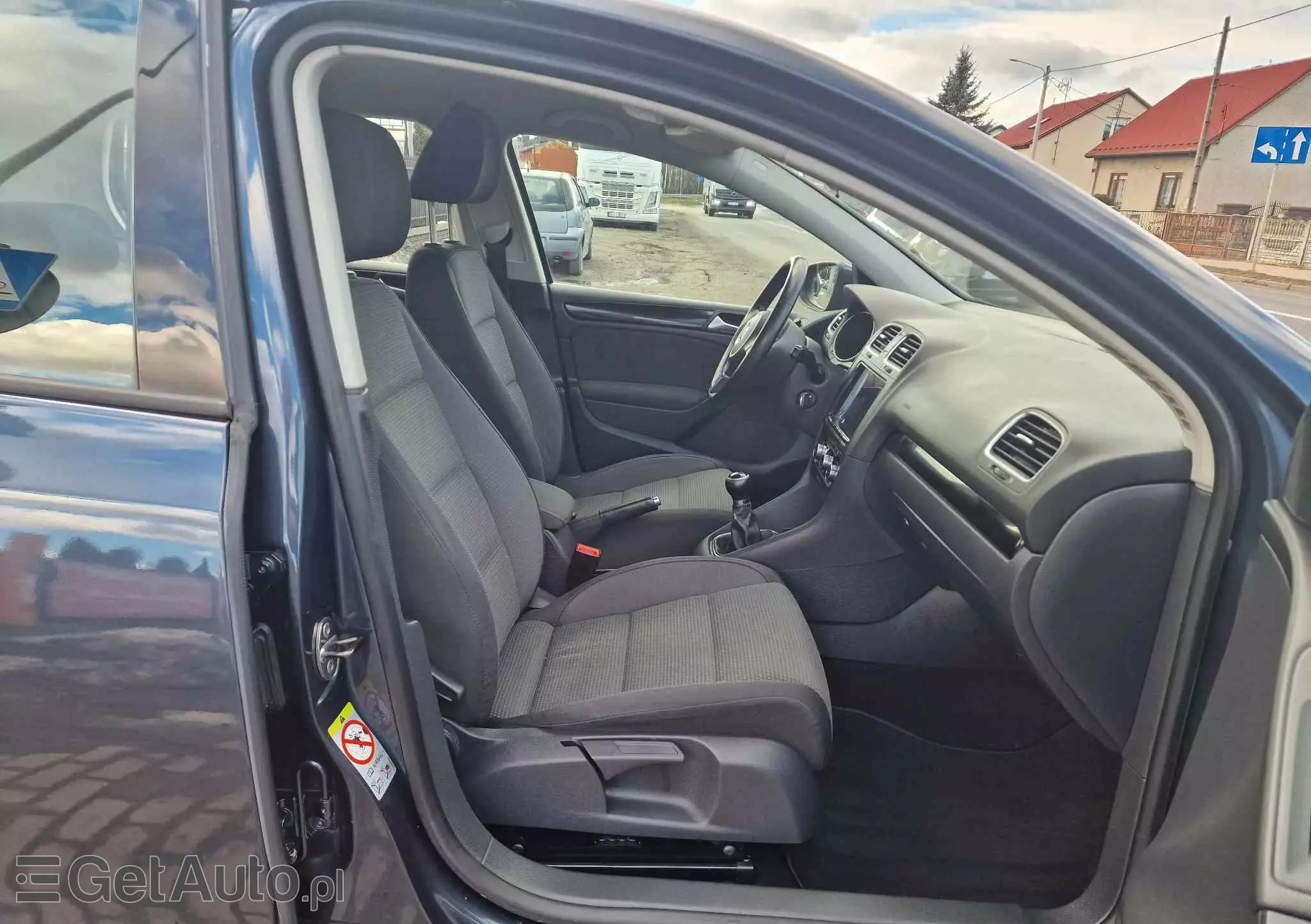 VOLKSWAGEN Golf 1.6 Edition