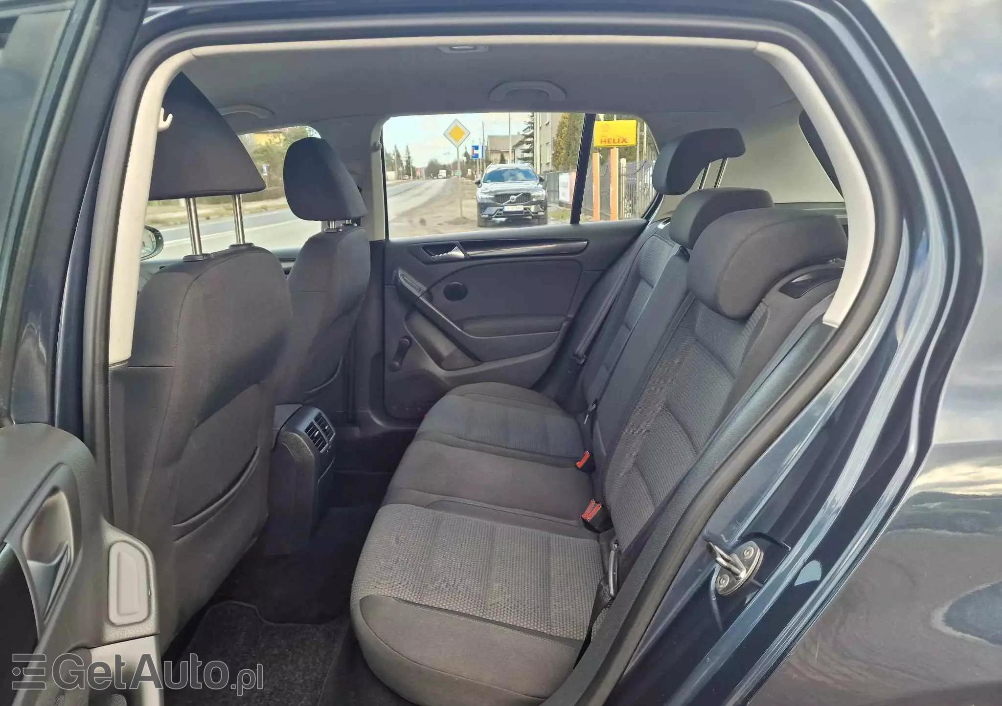 VOLKSWAGEN Golf 1.6 Edition