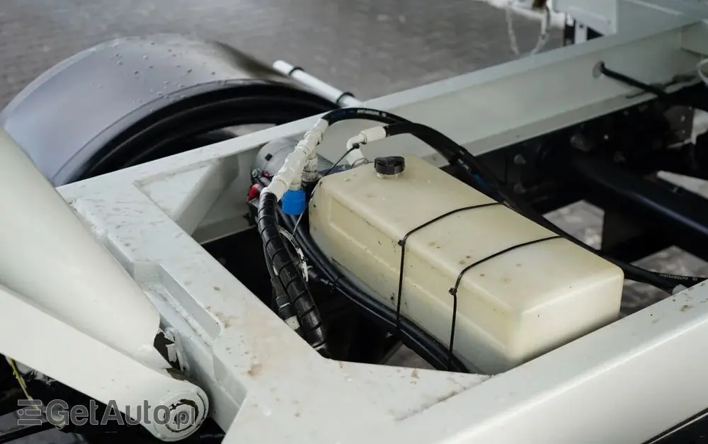 IVECO DAILY 70-180 / WYWROTKA TYLNOZSYPOWA 2,8 M / DMC: 7,0 T / BLIŹNIAK / HI-MATIC / 