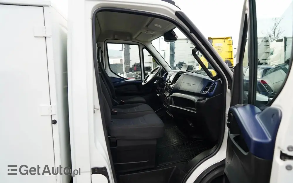 IVECO DAILY 70-180 / WYWROTKA TYLNOZSYPOWA 2,8 M / DMC: 7,0 T / BLIŹNIAK / HI-MATIC / 
