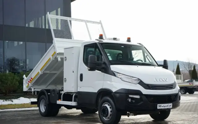 IVECO DAILY 70-180 / WYWROTKA TYLNOZSYPOWA 2,8 M / DMC: 7,0 T / BLIŹNIAK / HI-MATIC / 