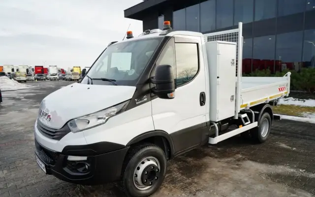 IVECO DAILY 70-180 / WYWROTKA TYLNOZSYPOWA 2,8 M / DMC: 7,0 T / BLIŹNIAK / HI-MATIC / 