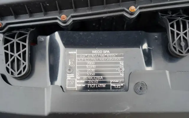 IVECO DAILY 70-180 / WYWROTKA TYLNOZSYPOWA 2,8 M / DMC: 7,0 T / BLIŹNIAK / HI-MATIC / 