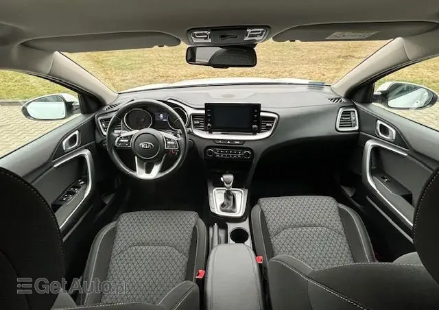 KIA XCeed 1.5 T-GDI M DCT