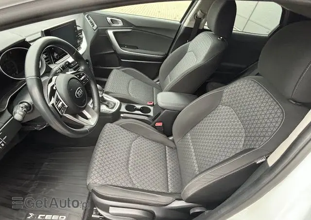 KIA XCeed 1.5 T-GDI M DCT