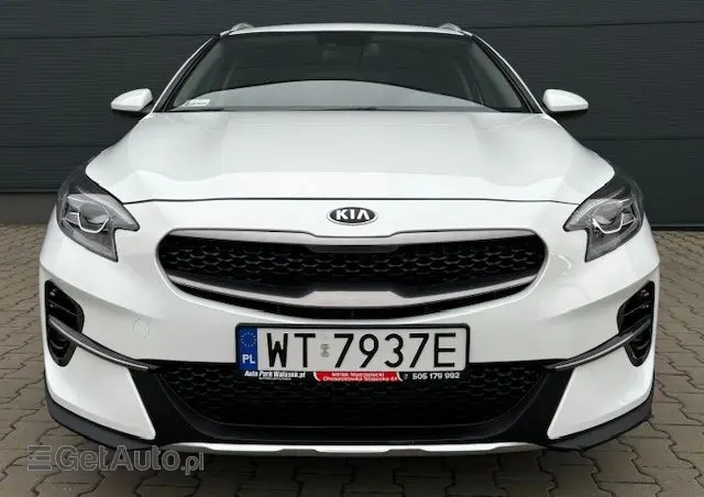 KIA XCeed 1.5 T-GDI M DCT