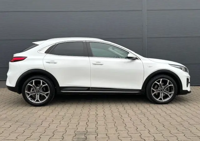 KIA XCeed 1.5 T-GDI M DCT