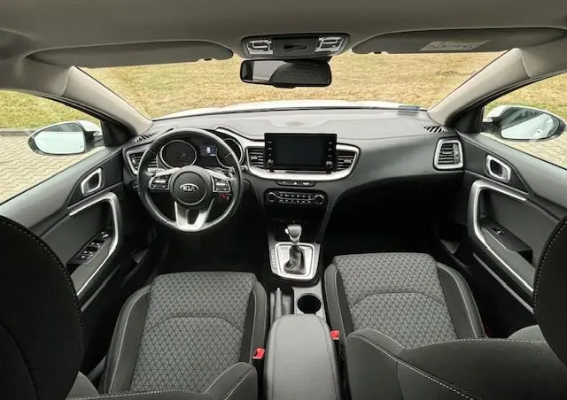 KIA XCeed 1.5 T-GDI M DCT